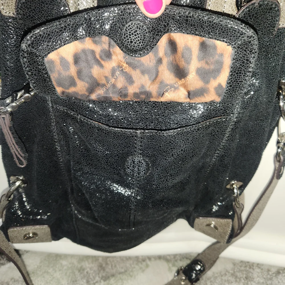 B. Makowsky Large Metallic Crackled Leather Bag - Picture 5 of 7